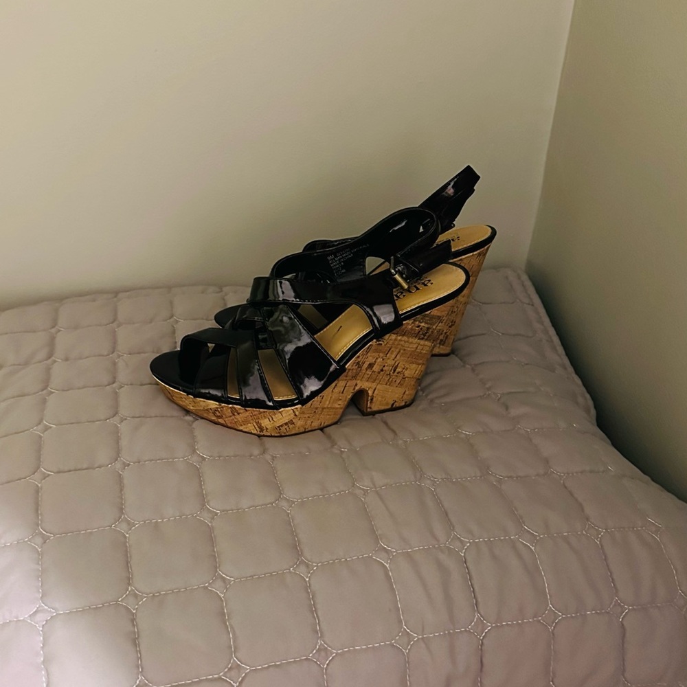 ana Wedges